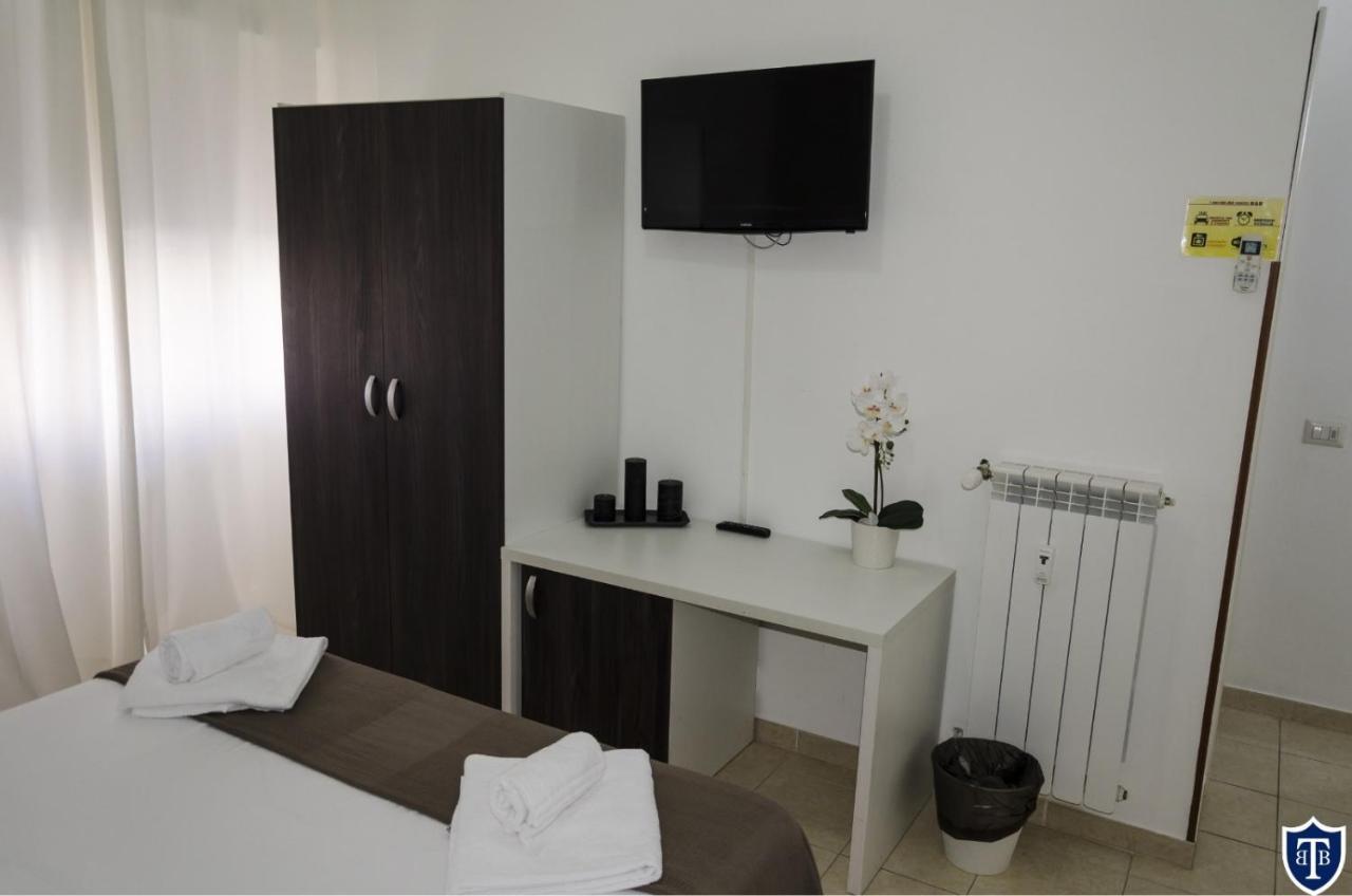Tiburtina Inn Guest House روما المظهر الخارجي الصورة